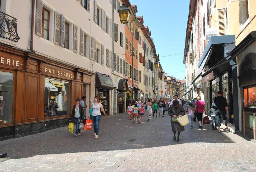 Chuuut ! Appartement Centre Historique Annecy Exterior foto